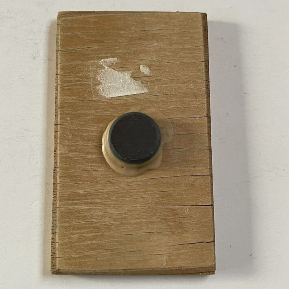 Peace On Earth Fridge Magnet Moose Snow Flakes Wooden Decor Susan Clark 1988 - Picture 7 of 7